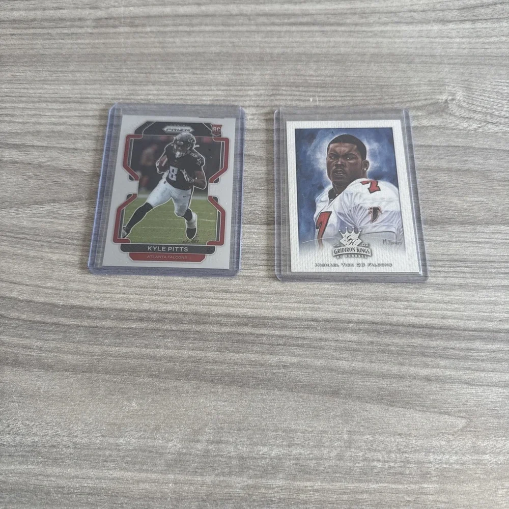 NFL Atlanta Falcons Trading Card Lot Michael Vick Kyle Pitts Rookie